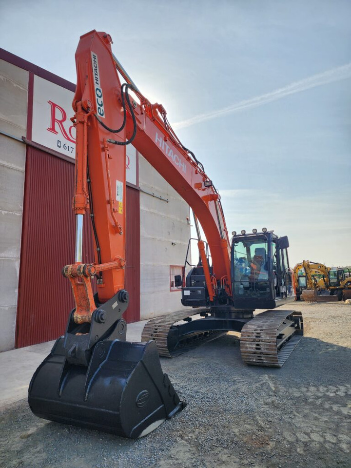 HITACHI ZX210LC-6 - Bager goseničar: slika 2 HITACHI ZX210LC-6 - Bager goseničar: slika 2