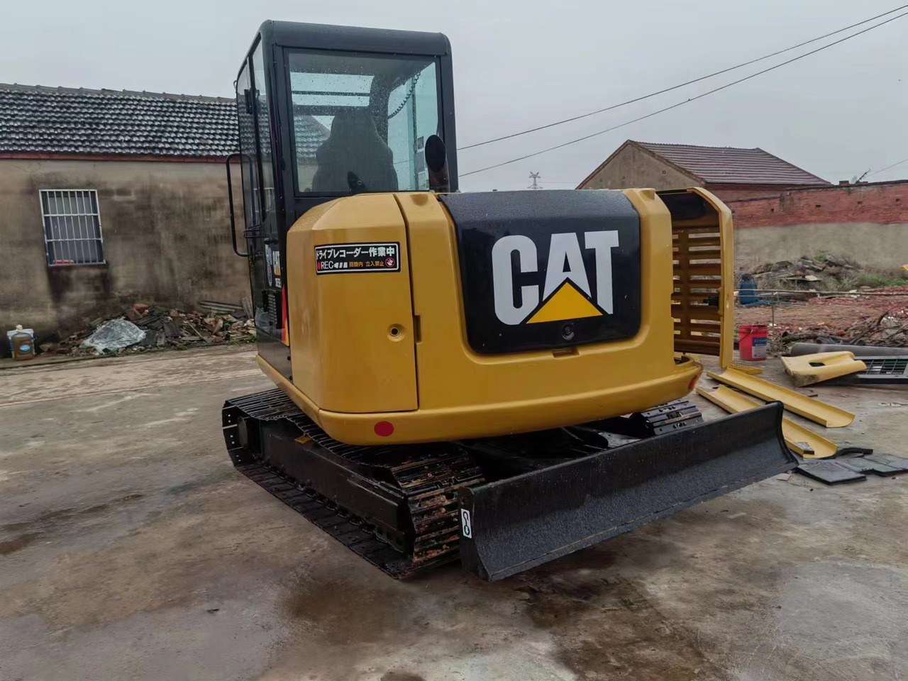 CATERPILLAR 305.5E - Mini bager: slika 2 CATERPILLAR 305.5E - Mini bager: slika 2