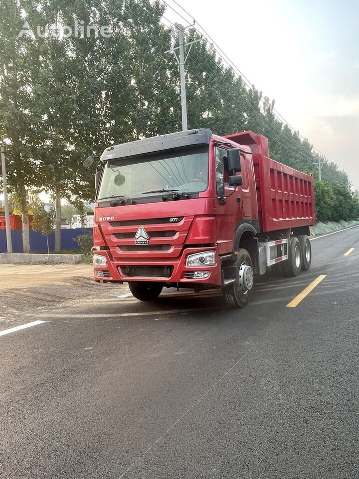 Sinotruk - Tovornjak prekucnik: slika 1 Sinotruk - Tovornjak prekucnik: slika 1