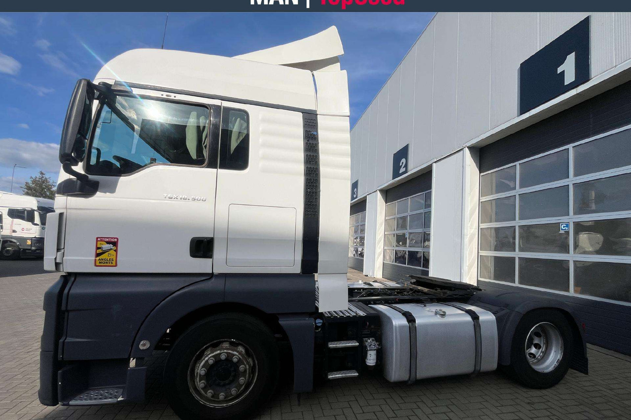 MAN TGX 18.500 XLX Cab Retarder(9138) - Vlačilec: slika 3 MAN TGX 18.500 XLX Cab Retarder(9138) - Vlačilec: slika 3