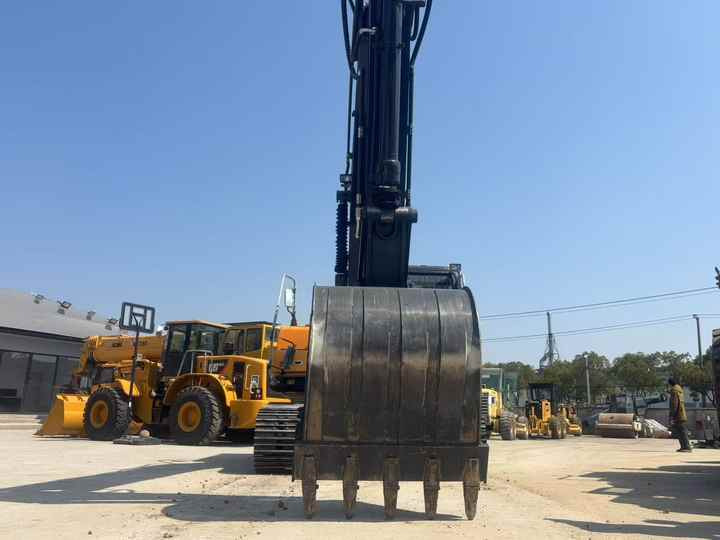 2024 New Hyundai HX220L Crawler Excavator South Korea Made ,22ton Tracked Shovel HX220 Hyundai HX220 Crawler Excavator - Bager: slika 5 2024 New Hyundai HX220L Crawler Excavator South Korea Made ,22ton Tracked Shovel HX220 Hyundai HX220 Crawler Excavator - Bager: slika 5