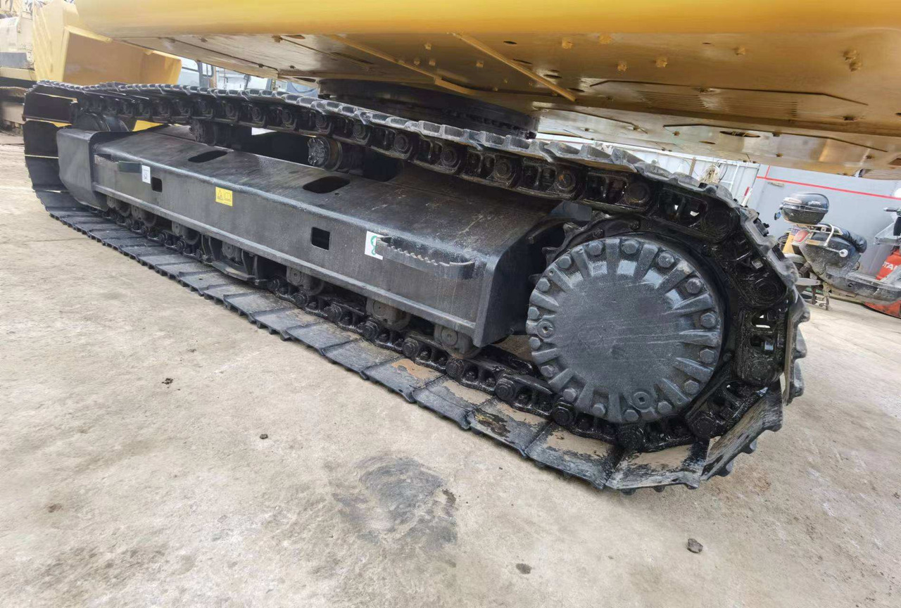20Tons excavator Used CAT Excavator 320D On sale - Bager goseničar: slika 4 20Tons excavator Used CAT Excavator 320D On sale - Bager goseničar: slika 4