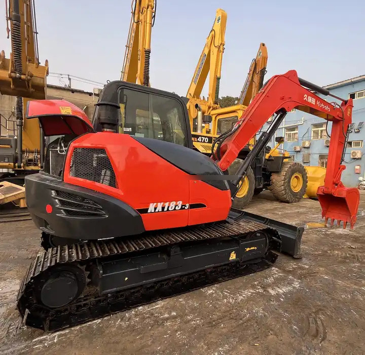 8 tons Used Excavator KUBOTA KX183-3 in good condition for sale - Bager goseničar: slika 2 8 tons Used Excavator KUBOTA KX183-3 in good condition for sale - Bager goseničar: slika 2