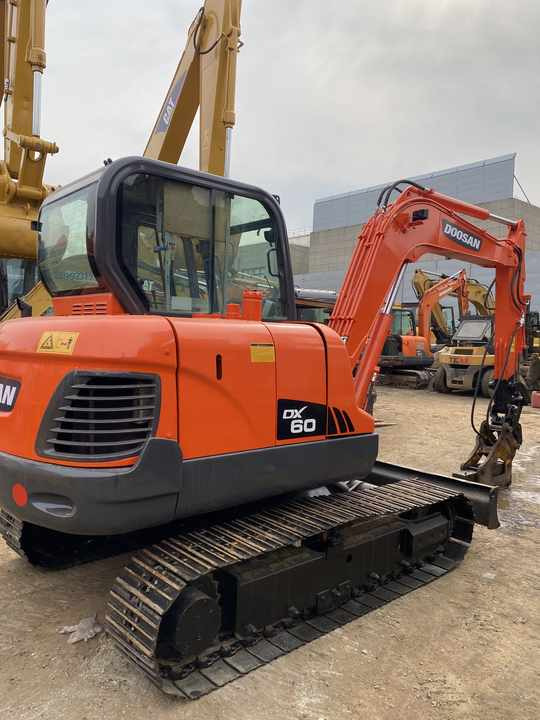 Awesome Performance Korea Imported Small Scale Used Doosan Excavator Dx60 Dx225 Dh60 Dh55 - Bager goseničar: slika 2 Awesome Performance Korea Imported Small Scale Used Doosan Excavator Dx60 Dx225 Dh60 Dh55 - Bager goseničar: slika 2