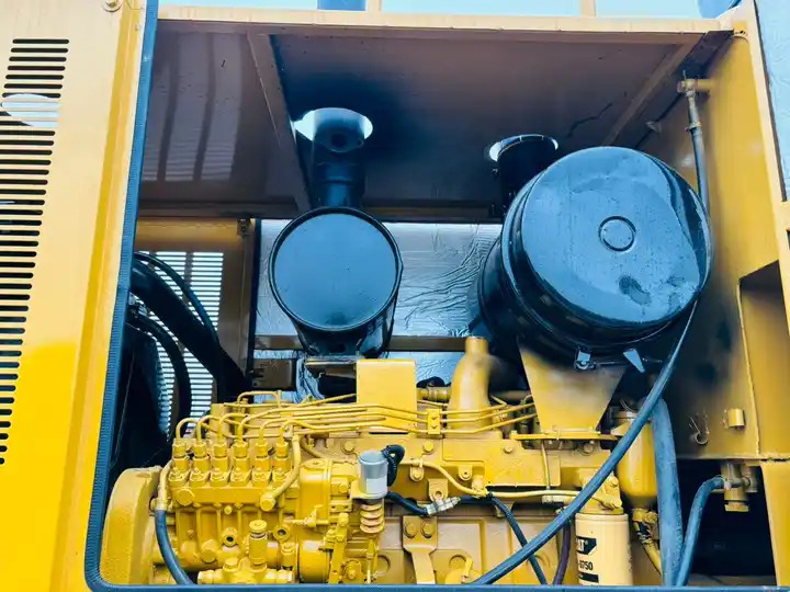 Caterpillar Used Cat Motor Grader 140h With Original Japan Cat Engine For Sale In Shanghai - Greder: slika 4 Caterpillar Used Cat Motor Grader 140h With Original Japan Cat Engine For Sale In Shanghai - Greder: slika 4