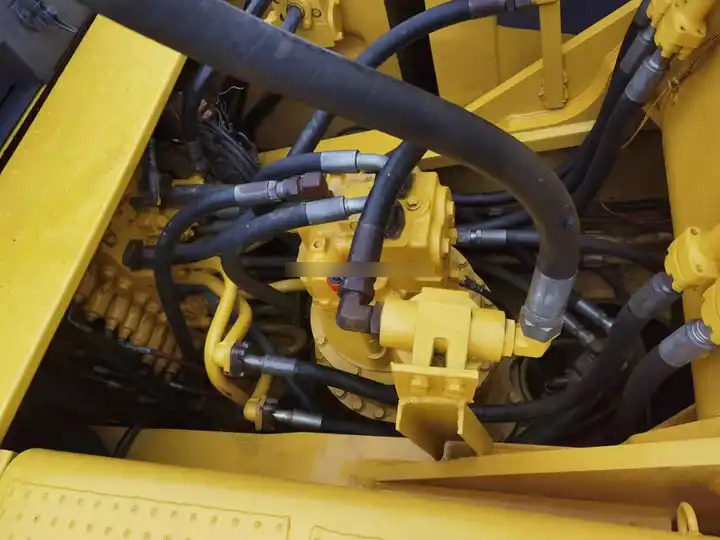 Construction machinery 45 Tons Used Komatsu excavator pc450-8 crawler excavator original Japan Komatsu 450-8 for sale - Bager: slika 4 Construction machinery 45 Tons Used Komatsu excavator pc450-8 crawler excavator original Japan Komatsu 450-8 for sale - Bager: slika 4