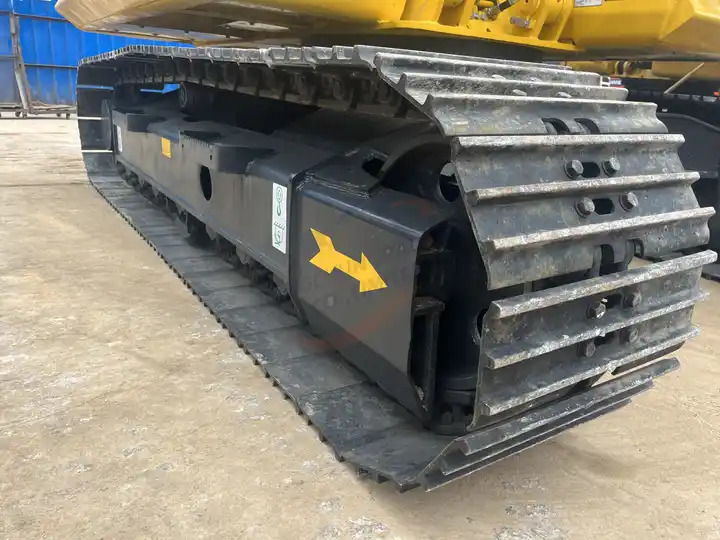GOOD CONDITION 90% New japan original low hourS used Komatsu PC130-7 excavator for hot sale WITH free shipping - Bager goseničar: slika 5 GOOD CONDITION 90% New japan original low hourS used Komatsu PC130-7 excavator for hot sale WITH free shipping - Bager goseničar: slika 5