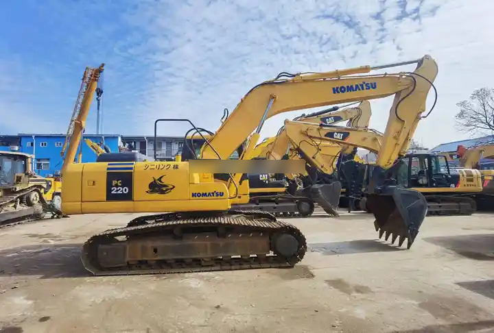 Good Condition Komatsu Used PC220-7 Hydraulic Crawler Excavator Suitable For Construction/ Agriculture Digging - Bager goseničar: slika 2 Good Condition Komatsu Used PC220-7 Hydraulic Crawler Excavator Suitable For Construction/ Agriculture Digging - Bager goseničar: slika 2