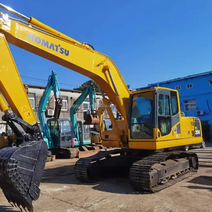 Hot Sale Excavator Factory Supply Second-hand Komatsu Pc200-8 90% Brand New Imported 20ton Excavator - Bager: slika 2 Hot Sale Excavator Factory Supply Second-hand Komatsu Pc200-8 90% Brand New Imported 20ton Excavator - Bager: slika 2