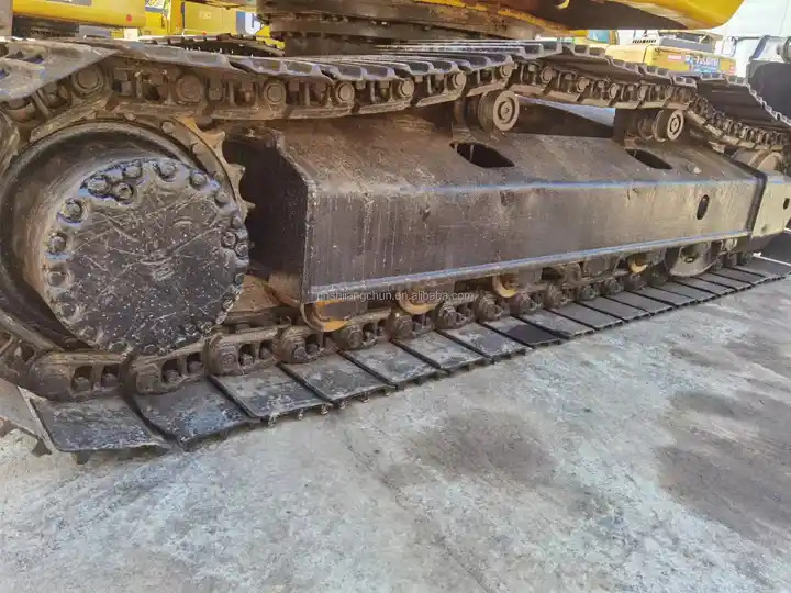 Hot Sale Excavator Factory Supply Second-hand Komatsu Pc200-8 90% Brand New Imported 20ton Excavator - Bager: slika 3 Hot Sale Excavator Factory Supply Second-hand Komatsu Pc200-8 90% Brand New Imported 20ton Excavator - Bager: slika 3