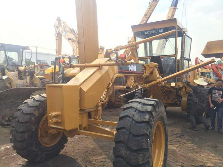 Hot Sale Used Cat 140H Motor Grader with Good Condition,USED Heavy Equipment Used Motor Grader CAT 140H Grader - Greder: slika 4 Hot Sale Used Cat 140H Motor Grader with Good Condition,USED Heavy Equipment Used Motor Grader CAT 140H Grader - Greder: slika 4