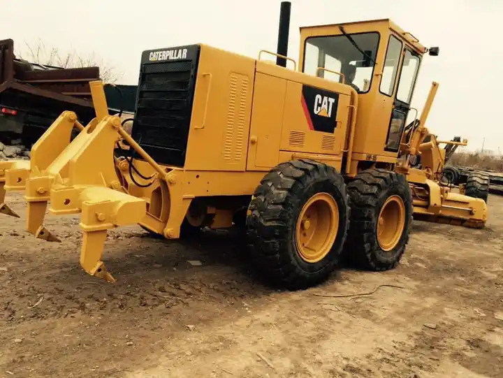 Hot sale Good Condition Original Japan Used CAT 140H Motor Grader Used 140h CAT 140H used Motor Grader - Greder: slika 2 Hot sale Good Condition Original Japan Used CAT 140H Motor Grader Used 140h CAT 140H used Motor Grader - Greder: slika 2