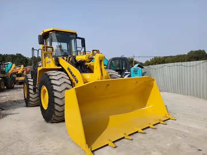 Japan original Used Komatsu WA380 WA 470 payloader komatsu front end loader komatsu wa380-3 WA470-3 loader - Kolesni nakladalec: slika 4 Japan original Used Komatsu WA380 WA 470 payloader komatsu front end loader komatsu wa380-3 WA470-3 loader - Kolesni nakladalec: slika 4