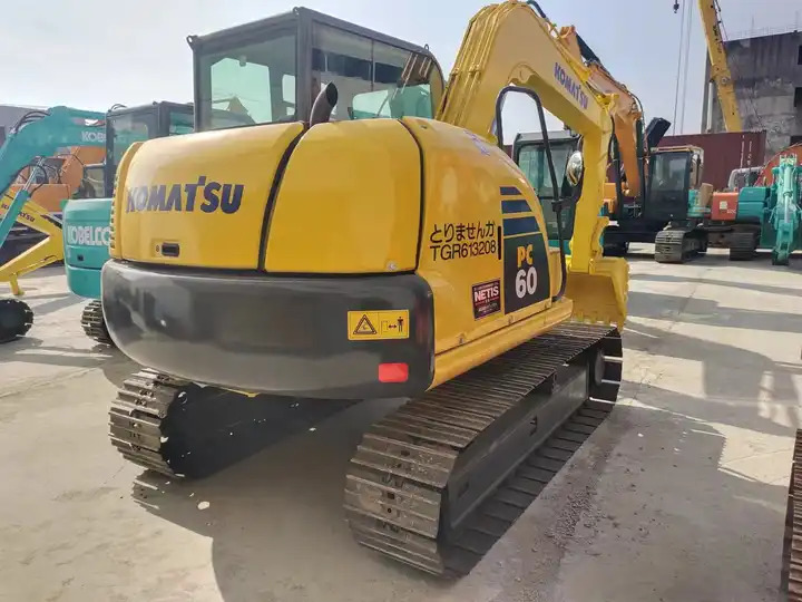 Little Working Hours Used Cheap Komatsu PC60 Excavator Used Mini Komatsu PC78 PC55 PC56 PC60 - Bager: slika 3 Little Working Hours Used Cheap Komatsu PC60 Excavator Used Mini Komatsu PC78 PC55 PC56 PC60 - Bager: slika 3