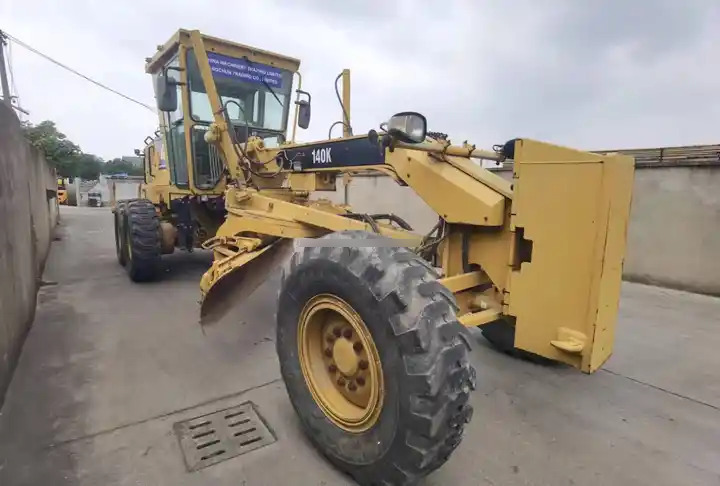 Orginal used cat 140K motor grader with CAT C7 engine in Shanghai China - Greder: slika 3 Orginal used cat 140K motor grader with CAT C7 engine in Shanghai China - Greder: slika 3