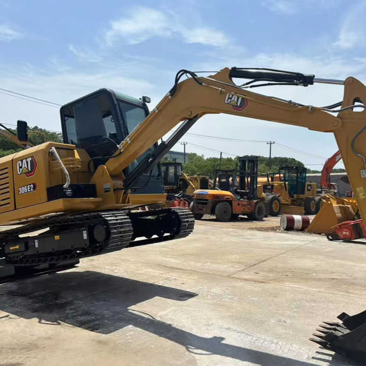 Original Engine and Paint Excellent Quality Used Crawler Excavator CAT 306E in Stock EPA and CE Licensed - Bager: slika 1 Original Engine and Paint Excellent Quality Used Crawler Excavator CAT 306E in Stock EPA and CE Licensed - Bager: slika 1