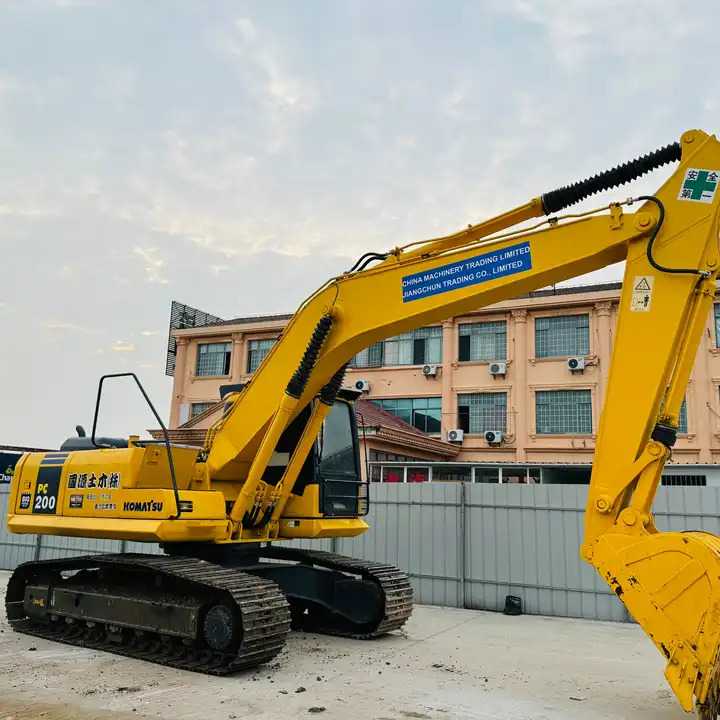 Original Japan Used Crawler Excavator Komatsu Pc200lc-7 Pc220lc-7 A/c Cabin In Shanghai - Bager goseničar: slika 2 Original Japan Used Crawler Excavator Komatsu Pc200lc-7 Pc220lc-7 A/c Cabin In Shanghai - Bager goseničar: slika 2