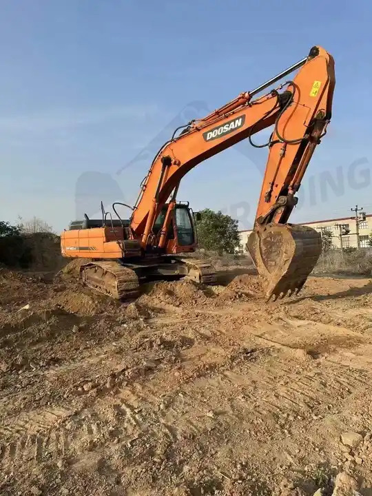 Second Hand Crawler Digger Doosan Dx420 Cheapest Used Excavator Machine DX420 DX420LC With Good Condition For Sale - Bager goseničar: slika 5 Second Hand Crawler Digger Doosan Dx420 Cheapest Used Excavator Machine DX420 DX420LC With Good Condition For Sale - Bager goseničar: slika 5