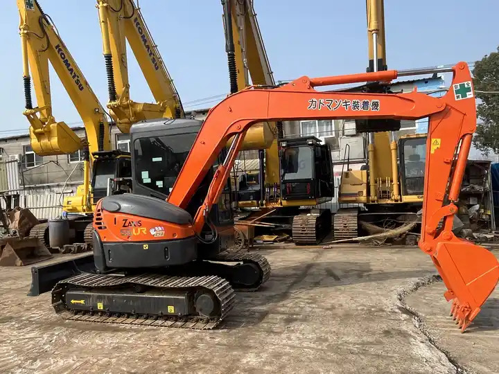 Second Hand excellent original mini excavator hitachi used ZX55 ZX60 ZX70 small used excavator made in Japan for sale - Bager goseničar: slika 3 Second Hand excellent original mini excavator hitachi used ZX55 ZX60 ZX70 small used excavator made in Japan for sale - Bager goseničar: slika 3