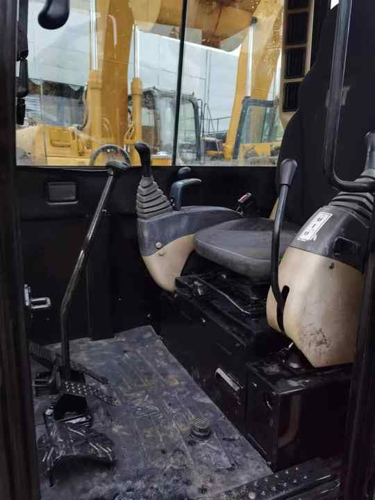 Used Cat 306d 306E2 6t Used Excavator,Cat 306d 306E Hydraulic Crawler Excavator catpillar low price - Bager goseničar: slika 2 Used Cat 306d 306E2 6t Used Excavator,Cat 306d 306E Hydraulic Crawler Excavator catpillar low price - Bager goseničar: slika 2