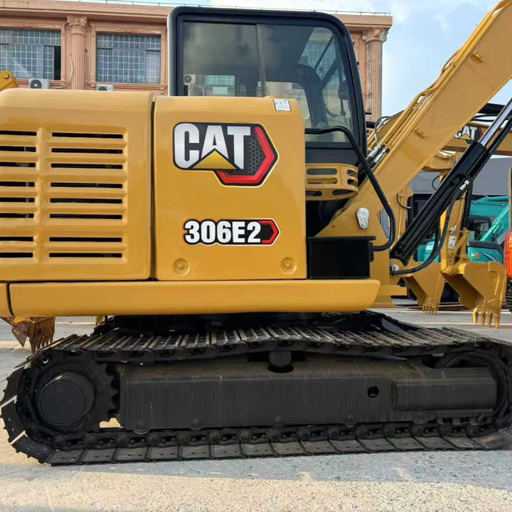 Used Excavators CAT 306E New Arrival Japan 6 Tons Hydraulic Crawler CAT Caterpillar 306E Used CAT Excavator - Bager: slika 1 Used Excavators CAT 306E New Arrival Japan 6 Tons Hydraulic Crawler CAT Caterpillar 306E Used CAT Excavator - Bager: slika 1