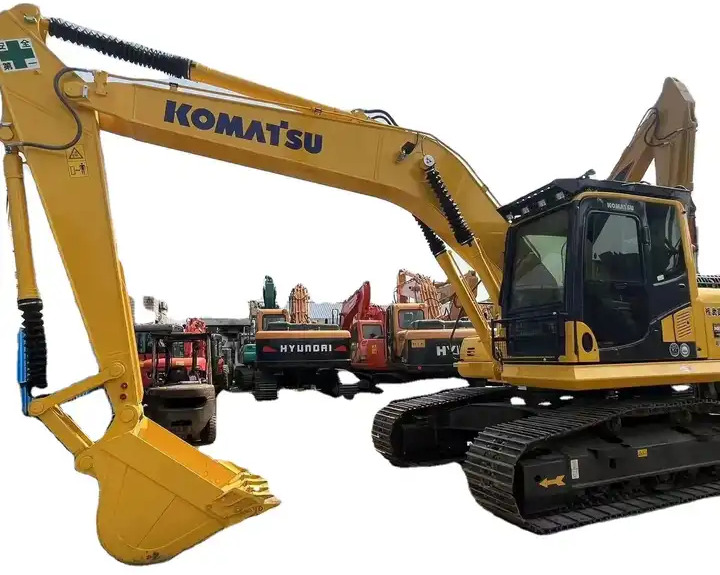 Used Komatsu Pc200-8 Excavator Used Japan Original Komatsu 220 200 Excavator Pc220-8 Excavator Available - Bager: slika 1 Used Komatsu Pc200-8 Excavator Used Japan Original Komatsu 220 200 Excavator Pc220-8 Excavator Available - Bager: slika 1