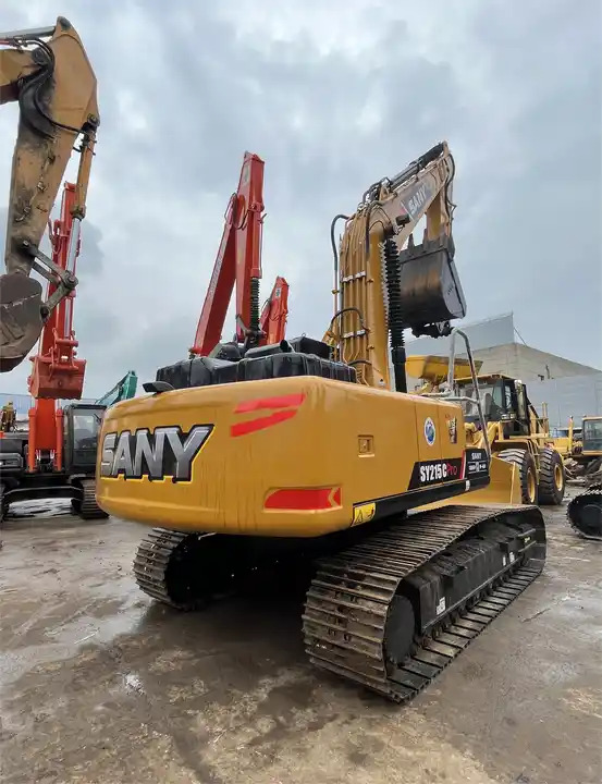 Used digger second Hand 20 ton Excavator Sany 215cpro Crawler Excavator on sale - Bager goseničar: slika 2 Used digger second Hand 20 ton Excavator Sany 215cpro Crawler Excavator on sale - Bager goseničar: slika 2