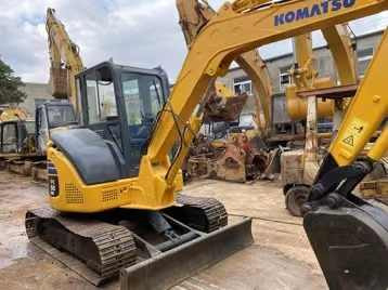 Used komatsu PC 56-7 pc55 Pc60-7 Crawler Excavator 6 Ton Excavator In Shanghai China For Sale PC 60 60-7 PC60 Nice excavator - Bager goseničar: slika 3 Used komatsu PC 56-7 pc55 Pc60-7 Crawler Excavator 6 Ton Excavator In Shanghai China For Sale PC 60 60-7 PC60 Nice excavator - Bager goseničar: slika 3