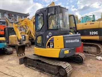 Used komatsu PC 56-7 pc55 Pc60-7 Crawler Excavator 6 Ton Excavator In Shanghai China For Sale PC 60 60-7 PC60 Nice excavator - Bager goseničar: slika 2 Used komatsu PC 56-7 pc55 Pc60-7 Crawler Excavator 6 Ton Excavator In Shanghai China For Sale PC 60 60-7 PC60 Nice excavator - Bager goseničar: slika 2