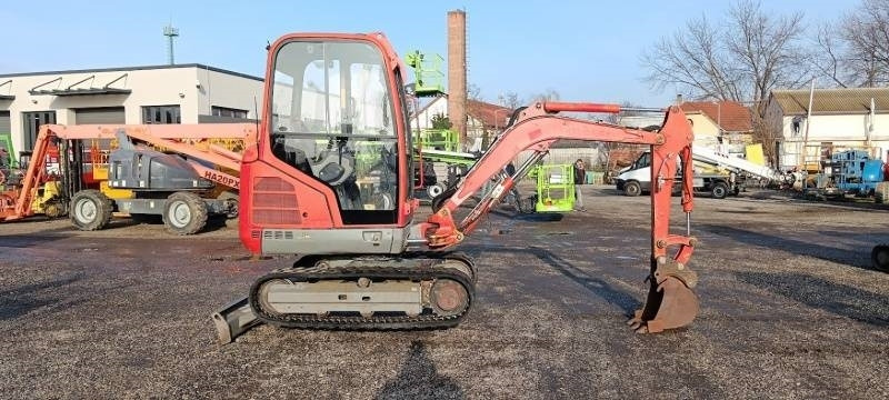 CAT 302.4D - Mini bager: slika 4 CAT 302.4D - Mini bager: slika 4