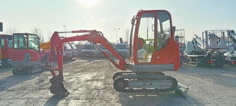 CAT 302.4D - Mini bager: slika 5 CAT 302.4D - Mini bager: slika 5