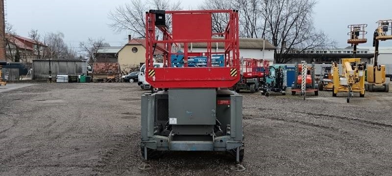Genie GS-2669RT - 10 m, 4x4, diesel - Škarjasta dvižna ploščad: slika 4 Genie GS-2669RT - 10 m, 4x4, diesel - Škarjasta dvižna ploščad: slika 4