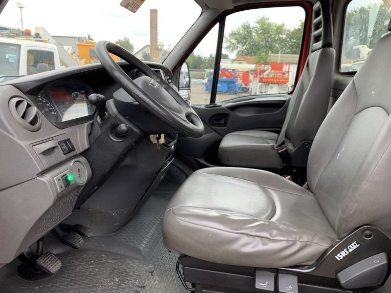 Iveco Daily GSR E179T - 17,1m - 200 kg  lizing Iveco Daily GSR E179T - 17,1m - 200 kg: slika 11