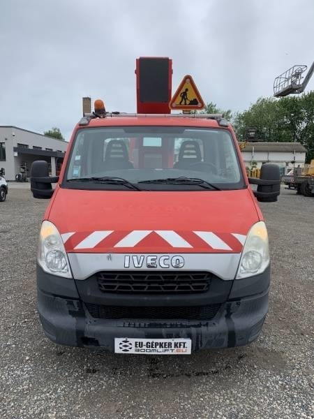 Iveco Daily GSR E179T - 17,1m - 200 kg - Dvižna ploščad montirana na tovornjak: slika 3 Iveco Daily GSR E179T - 17,1m - 200 kg - Dvižna ploščad montirana na tovornjak: slika 3