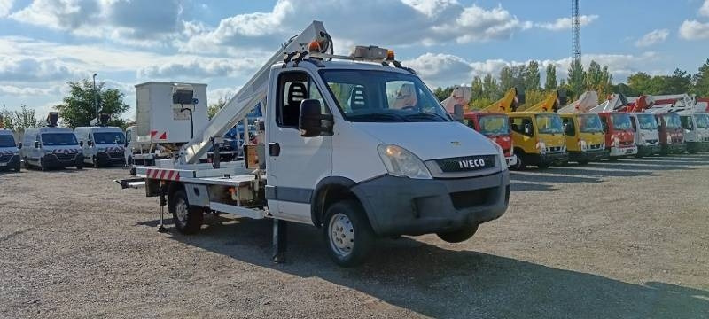 Iveco Daily Multitel 160 ALU DS - 16m - Dvižna ploščad montirana na tovornjak: slika 1 Iveco Daily Multitel 160 ALU DS - 16m - Dvižna ploščad montirana na tovornjak: slika 1