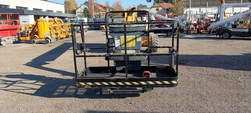 JLG M600JP - 20,29m - 230kg - Bi-Energy - 4x4 - Zglobna dvižna ploščad: slika 3 JLG M600JP - 20,29m - 230kg - Bi-Energy - 4x4 - Zglobna dvižna ploščad: slika 3