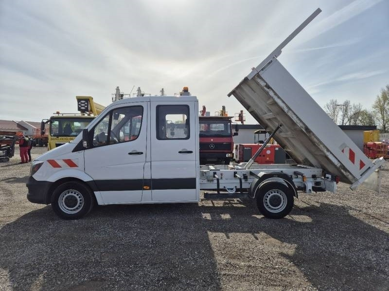 Mercedes-Benz Tipper - Tovornjak prekucnik: slika 1 Mercedes-Benz Tipper - Tovornjak prekucnik: slika 1