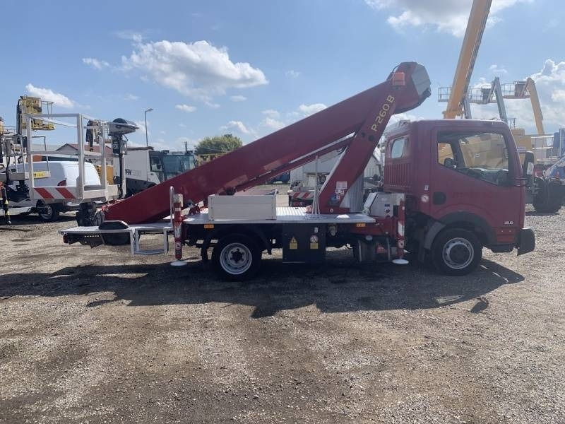 Nissan Cabstar Palfinger P260B - 25,6 m - 230 kg - Dvižna ploščad montirana na tovornjak: slika 4 Nissan Cabstar Palfinger P260B - 25,6 m - 230 kg - Dvižna ploščad montirana na tovornjak: slika 4
