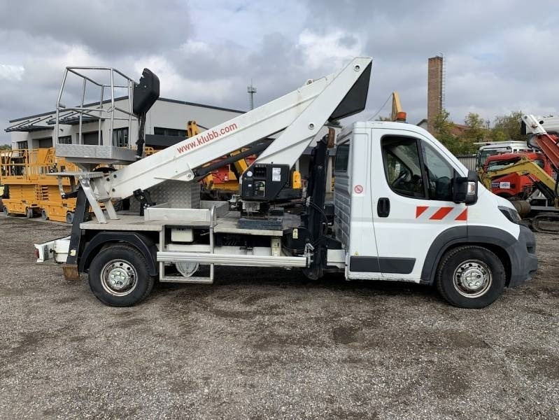 Peugeot Boxer Isoli VT42NEXS - 14,1m, 240kg  - Dvižna ploščad montirana na tovornjak: slika 4 Peugeot Boxer Isoli VT42NEXS - 14,1m, 240kg  - Dvižna ploščad montirana na tovornjak: slika 4