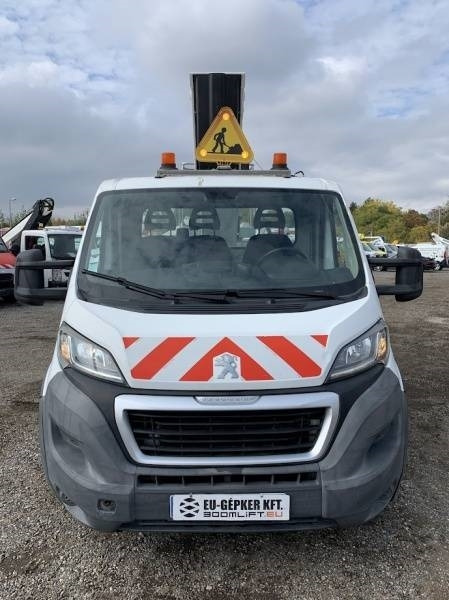 Peugeot Boxer Isoli VT42NEXS - 14,1m, 240kg  - Dvižna ploščad montirana na tovornjak: slika 3 Peugeot Boxer Isoli VT42NEXS - 14,1m, 240kg  - Dvižna ploščad montirana na tovornjak: slika 3