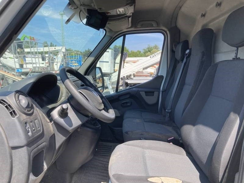 Dvižna ploščad montirana na tovornjak Renault Master France Elevateur 121FT - 12,5 m - 120kg: slika 9