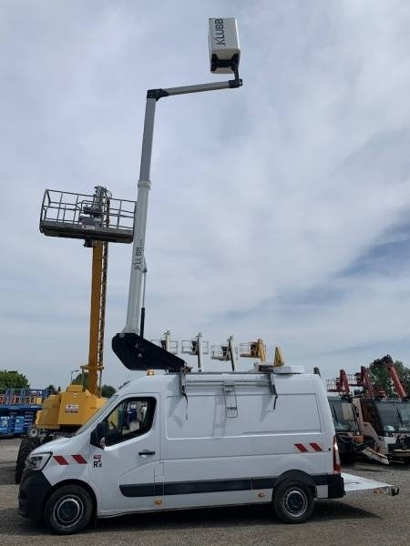 Renault Master Klubb KL32 - 12,5 m, 120 kg  lizing Renault Master Klubb KL32 - 12,5 m, 120 kg: slika 9