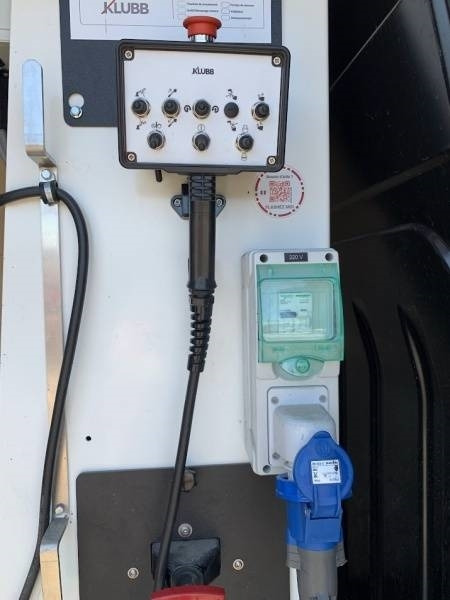 Dvižna ploščad montirana na tovornjak Renault Master Klubb KL32 - 12,5 m, 120 kg: slika 14