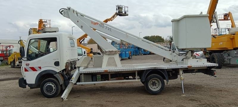 Renault Maxity Comilev EN160TVL - 16,5m, 200kg  - Dvižna ploščad montirana na tovornjak: slika 5 Renault Maxity Comilev EN160TVL - 16,5m, 200kg  - Dvižna ploščad montirana na tovornjak: slika 5