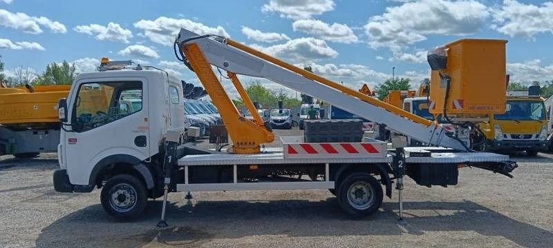 Renault Maxity Multitel 160 ALU DS - 16m - Dvižna ploščad montirana na tovornjak: slika 5 Renault Maxity Multitel 160 ALU DS - 16m - Dvižna ploščad montirana na tovornjak: slika 5