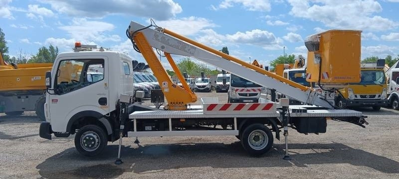 Renault Maxity Multitel 160 ALU DS - 16m - Dvižna ploščad montirana na tovornjak: slika 5 Renault Maxity Multitel 160 ALU DS - 16m - Dvižna ploščad montirana na tovornjak: slika 5