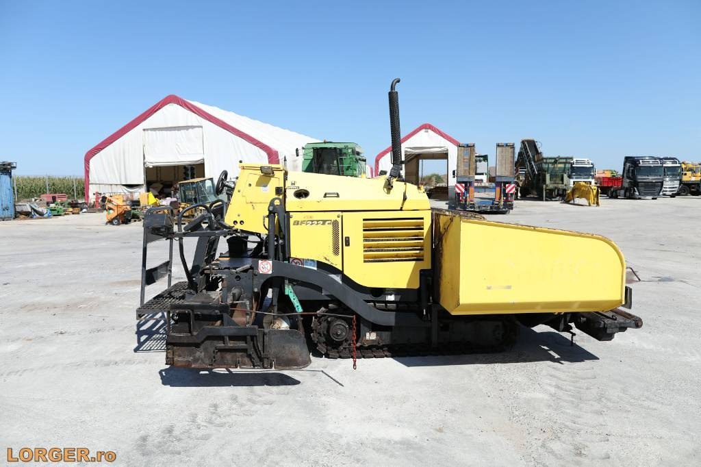 Bomag BF 222 C - Asfaltni finišer: slika 1 Bomag BF 222 C - Asfaltni finišer: slika 1