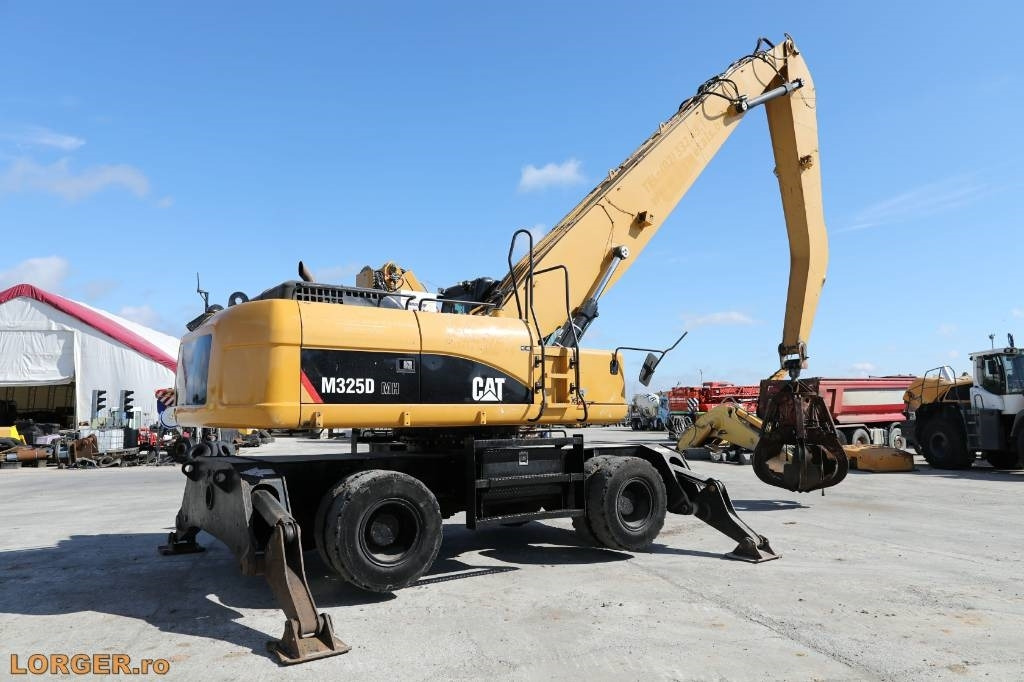 CAT M 325 D MH - Bager za prekladanje primarnih/ Sekundarnih surovin: slika 3 CAT M 325 D MH - Bager za prekladanje primarnih/ Sekundarnih surovin: slika 3
