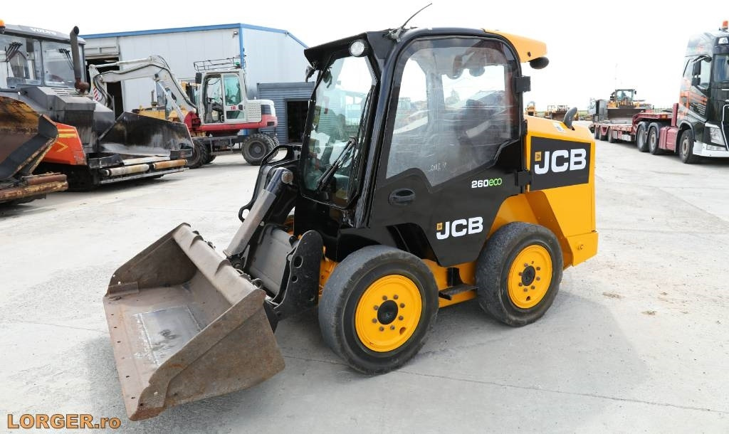 JCB 260 ECO - Mini nakladalec: slika 4 JCB 260 ECO - Mini nakladalec: slika 4