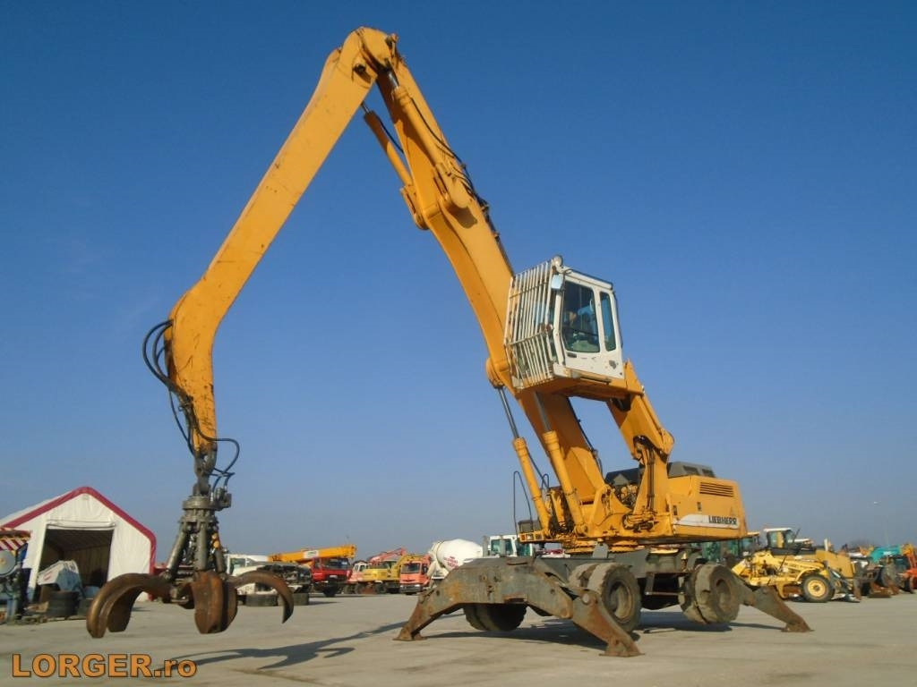 Liebherr A 934 B - Bager za prekladanje primarnih/ Sekundarnih surovin: slika 1 Liebherr A 934 B - Bager za prekladanje primarnih/ Sekundarnih surovin: slika 1